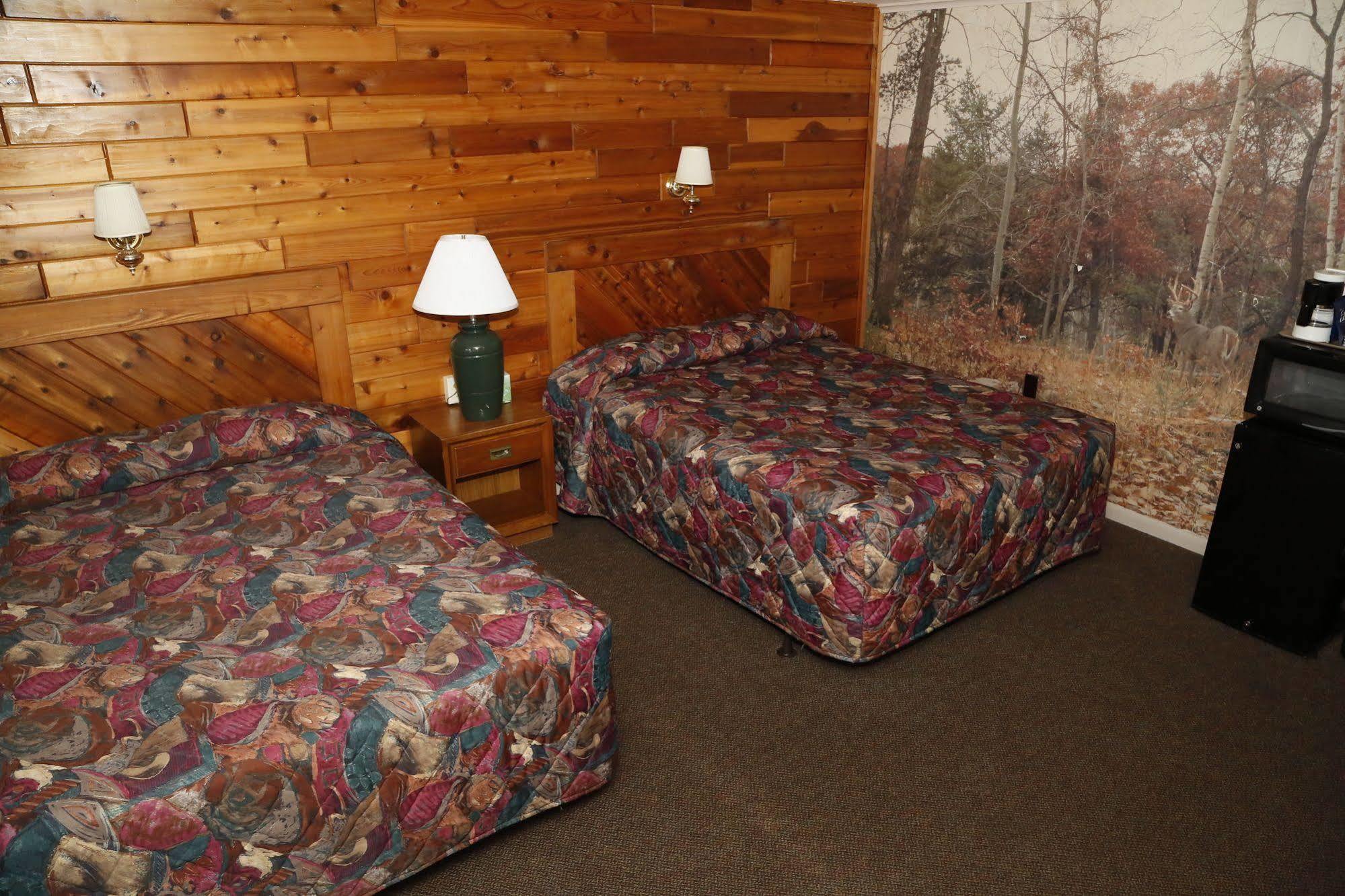 Motel Ely Ngoại thất bức ảnh